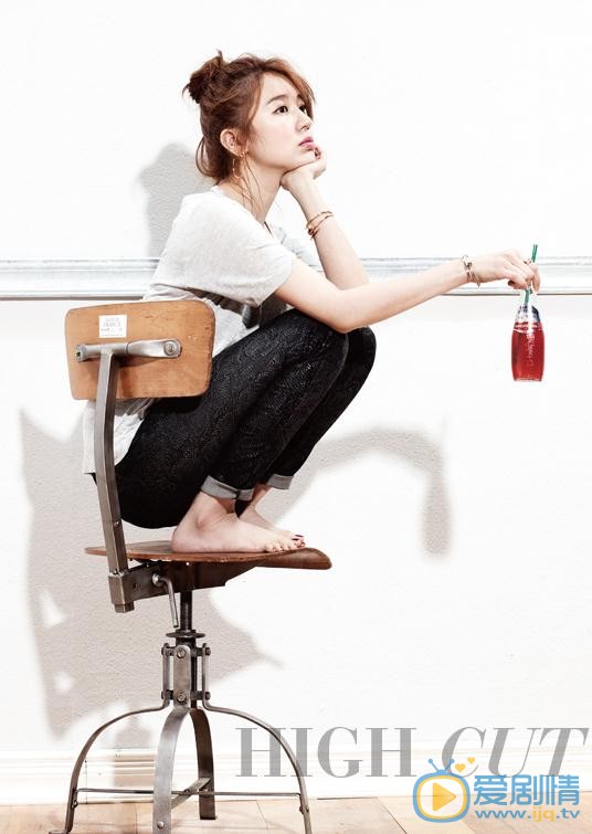 尹恩惠《HIGH CUT 》杂志照 尹恩惠高清写真_尹恩惠高清剧照