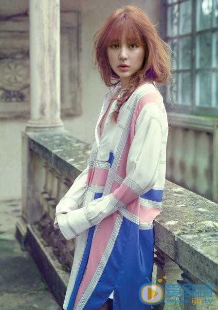 尹恩惠《Vogue》杂志照   尹恩惠高清写真_尹恩惠高清剧照