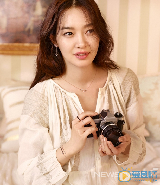 申敏儿恬静写真 申敏儿高清写真_申敏儿高清剧照