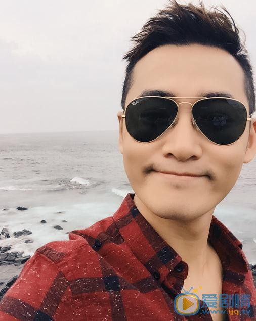 爱情万万岁剧照