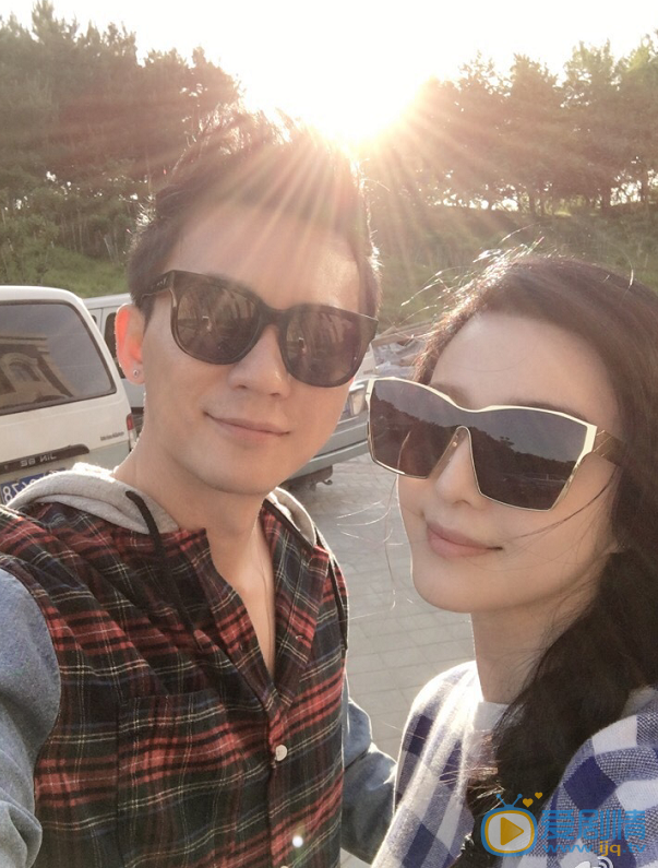 李晨秀恩爱照 李晨高清写真_李晨高清剧照
