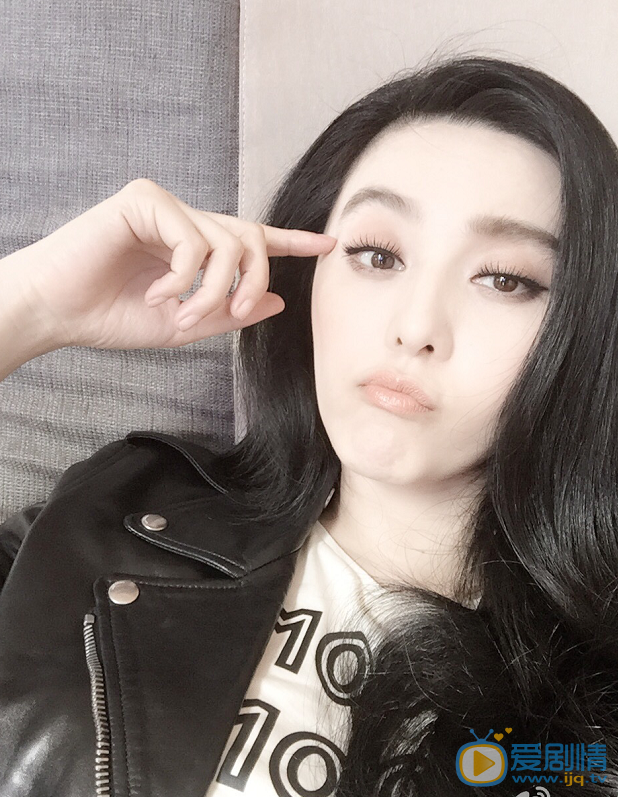 李晨秀恩爱照 李晨高清写真_李晨高清剧照
