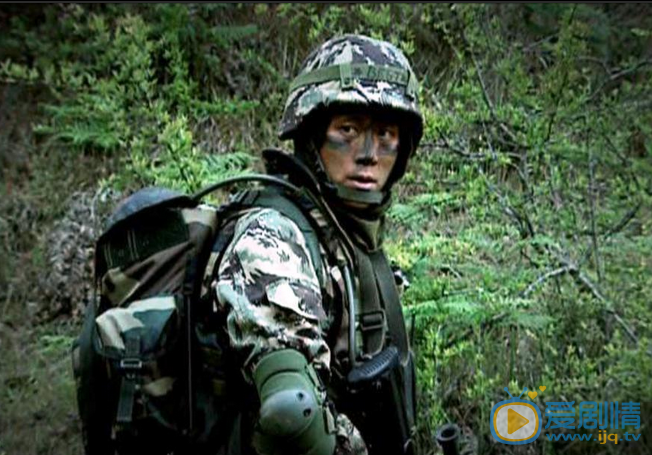 李晨《士兵突击》剧照 李晨高清写真_李晨高清剧照