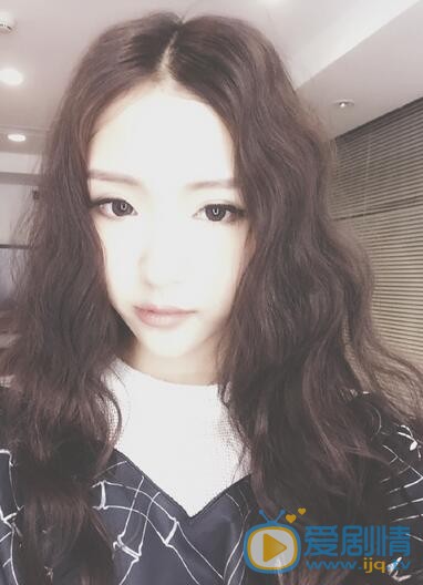 刘美麟生活照 刘美麟高清写真_刘美麟高清剧照