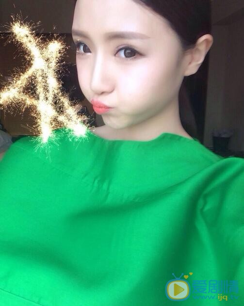 刘美麟生活照 刘美麟高清写真_刘美麟高清剧照