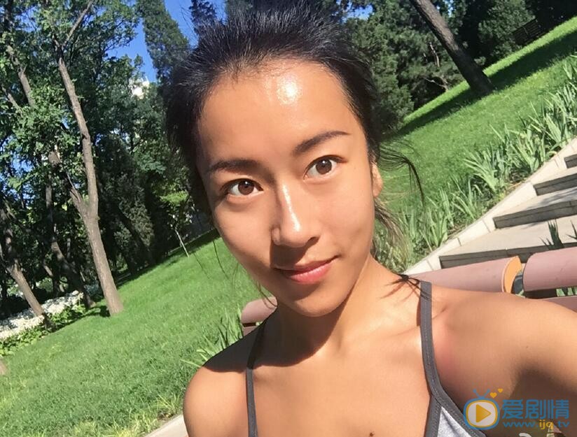 吉克隽逸运动健身照 吉克隽逸高清写真_吉克隽逸高清剧照