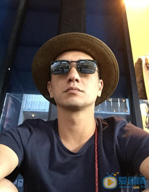 爱情万万岁剧照