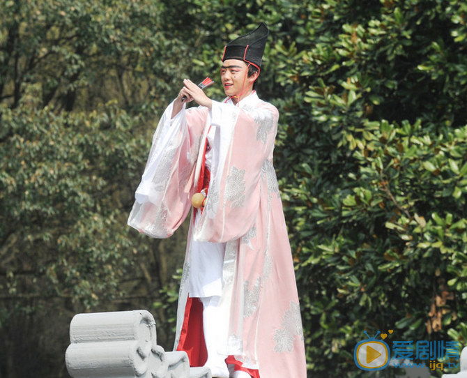 郑恺《奔跑吧兄弟》节目照 郑恺高清写真_郑恺高清剧照