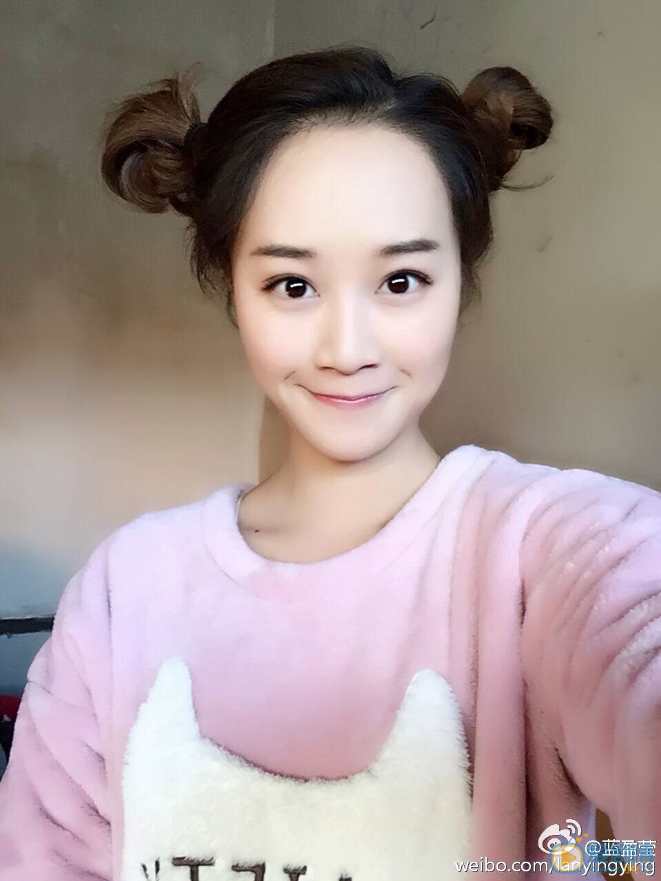蓝盈莹卖萌照 蓝盈莹高清写真_蓝盈莹高清剧照