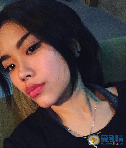 万妮达生活照 万妮达高清写真_万妮达高清剧照