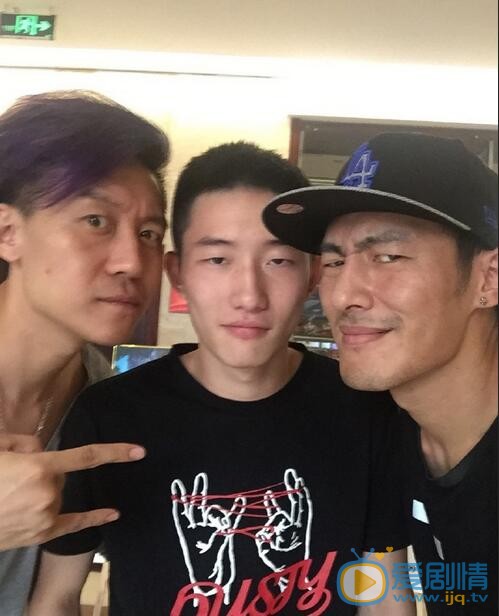 项亚蕻中国新歌声照 项亚蕻高清写真_项亚蕻高清剧照