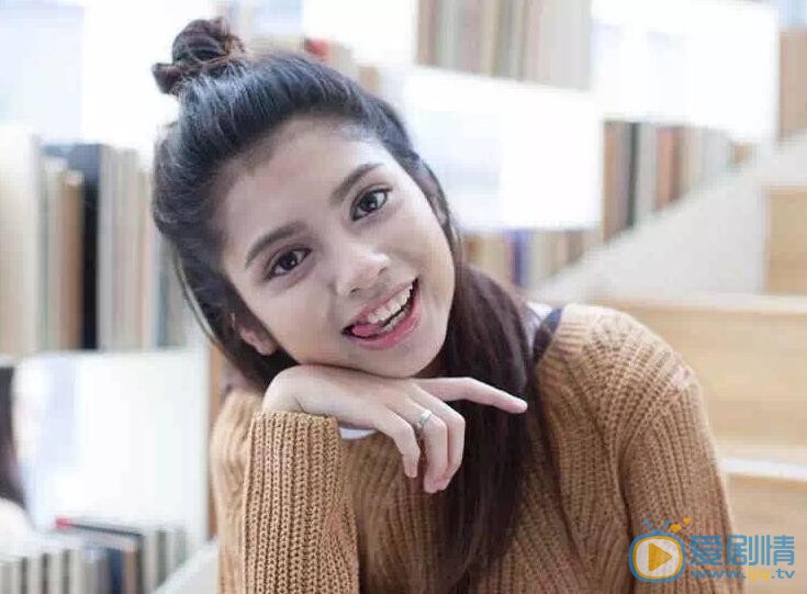 李佩玲美照 李佩玲个人资料介绍