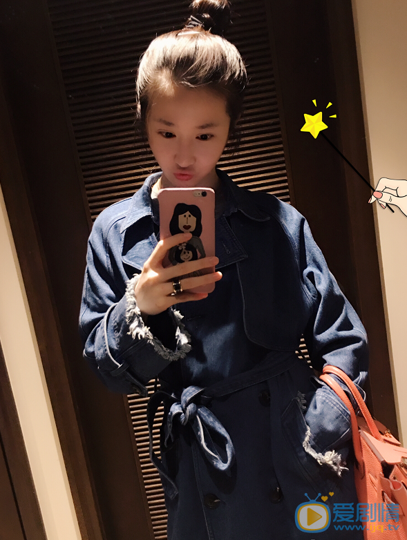 周奕彤生活照 周奕彤高清写真_周奕彤高清剧照