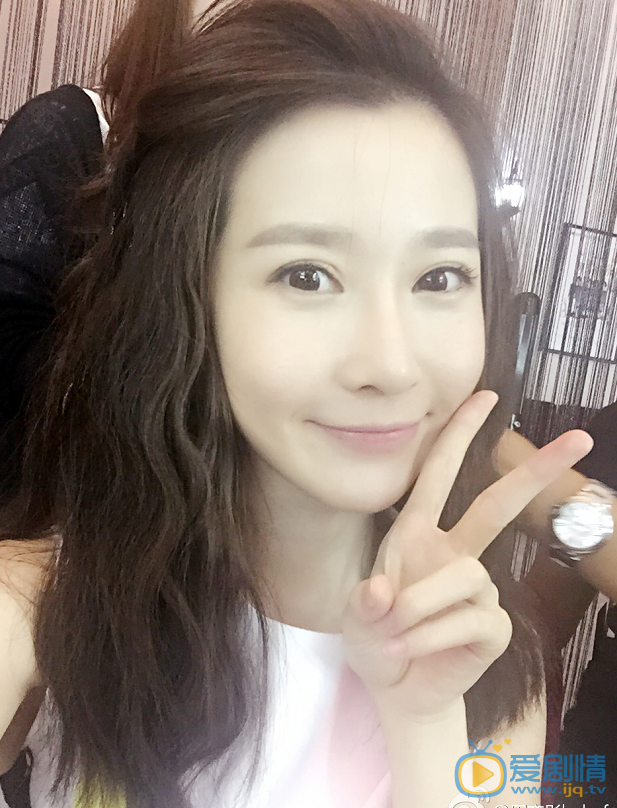 周奕彤生活照 周奕彤高清写真_周奕彤高清剧照