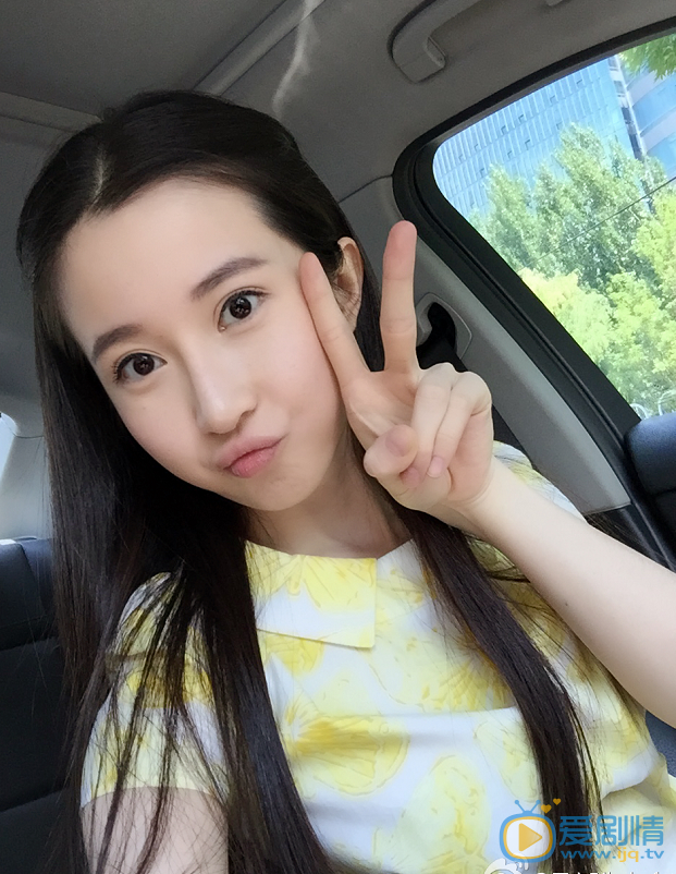 周奕彤生活照 周奕彤高清写真_周奕彤高清剧照