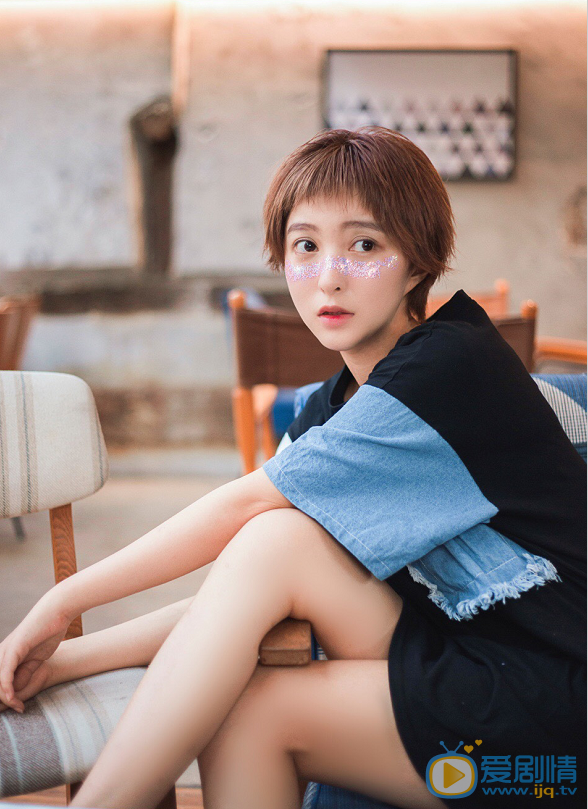 李心博写真 李心博高清写真_李心博高清剧照