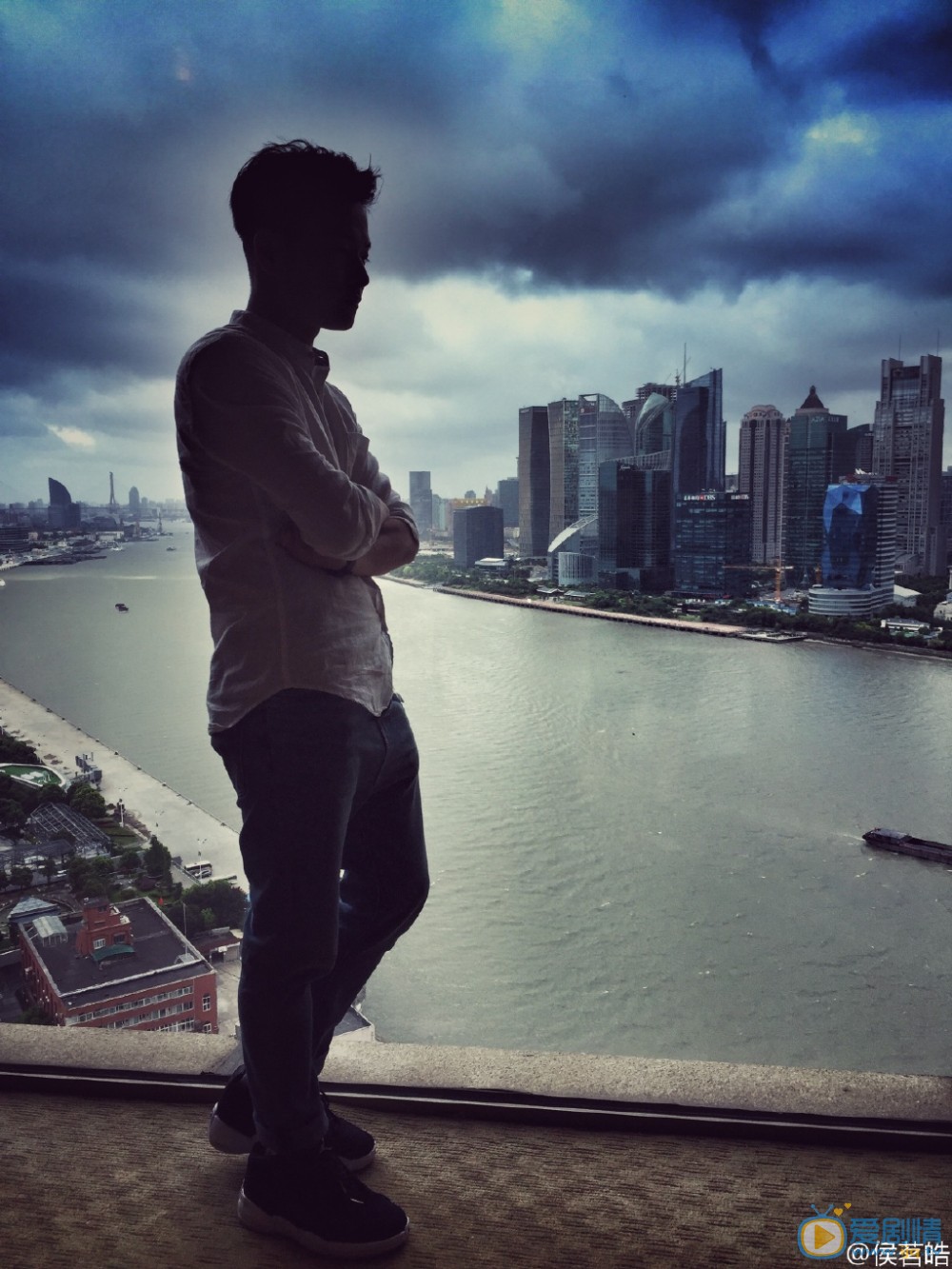 侯茗皓旅行照 侯茗皓高清写真_侯茗皓高清剧照