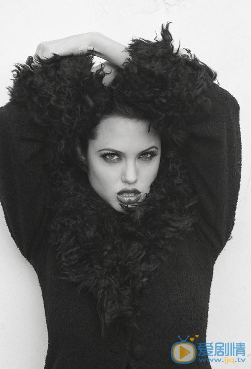 安吉丽娜·朱莉高冷写真 安吉丽娜·朱莉高清写真_安吉丽娜·朱莉高清剧照