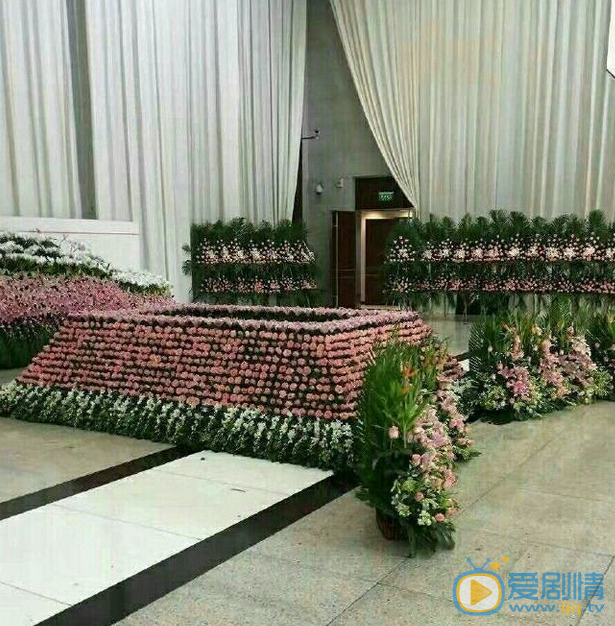 乔任梁追思会现场照 乔任梁高清写真_乔任梁高清剧照
