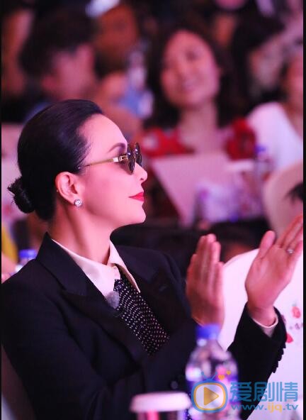 刘嘉玲《我们来了》节目照 刘嘉玲高清写真_刘嘉玲高清剧照