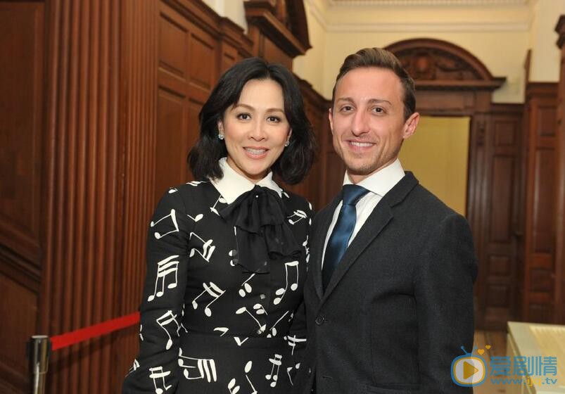 刘嘉玲合照 刘嘉玲高清写真_刘嘉玲高清剧照