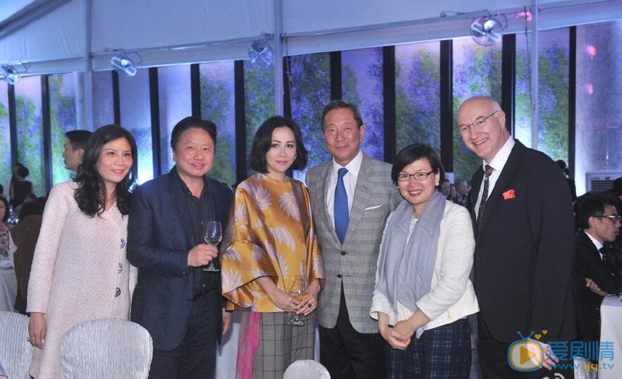 刘嘉玲合照 刘嘉玲高清写真_刘嘉玲高清剧照