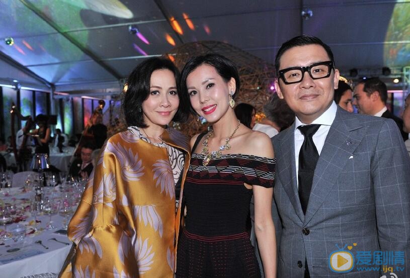 刘嘉玲合照 刘嘉玲高清写真_刘嘉玲高清剧照