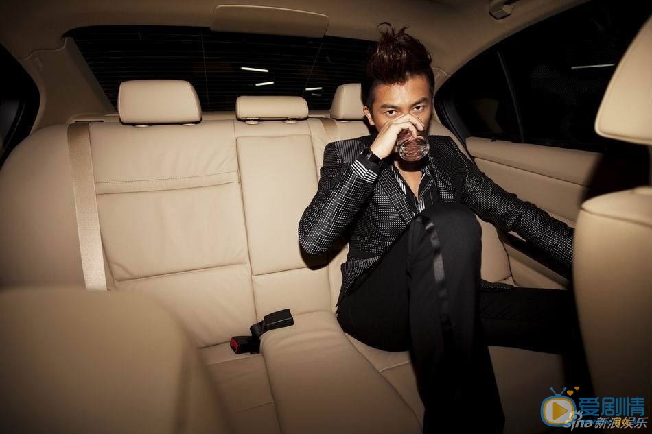 苏有朋帅气写真 苏有朋高清写真_苏有朋高清剧照