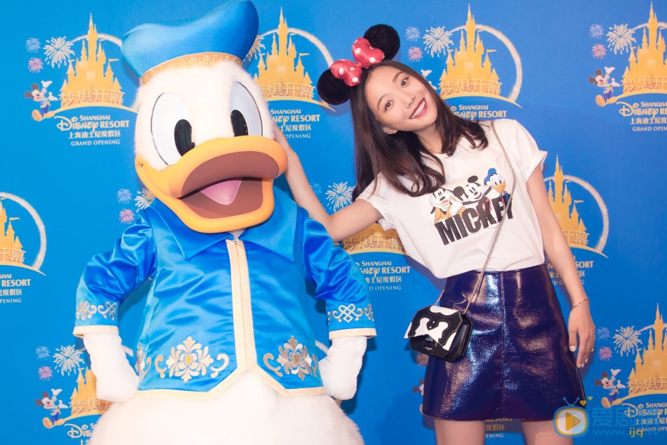 王珞丹率性写真 王珞丹高清写真_王珞丹高清剧照