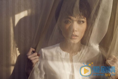 王珞丹烟熏装 王珞丹高清写真_王珞丹高清剧照