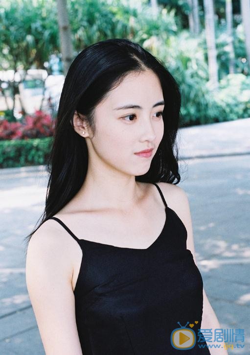 章乐韵街拍 章乐韵高清写真_章乐韵高清剧照