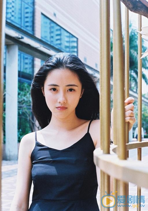 章乐韵街拍 章乐韵高清写真_章乐韵高清剧照