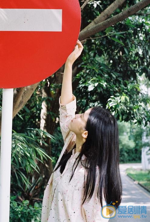 章乐韵街拍 章乐韵高清写真_章乐韵高清剧照