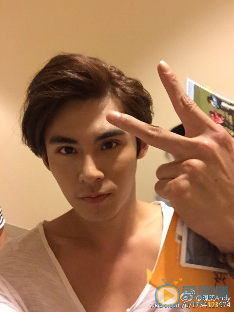 陈奕逗逼卖萌照 陈奕高清写真_陈奕高清剧照