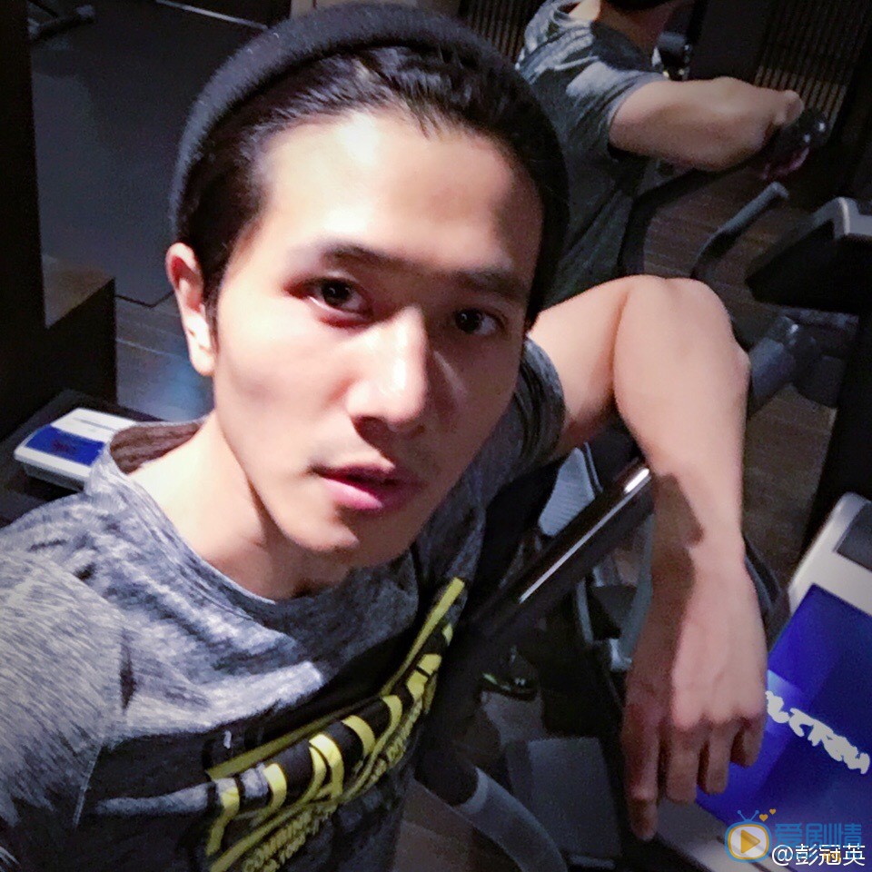 彭冠英生活照片 彭冠英高清写真_彭冠英高清剧照