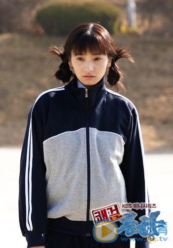 韩彩英《豪杰春香》剧照 韩彩英高清写真_韩彩英高清剧照