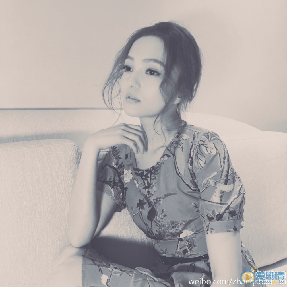 张韶涵黑白照 张韶涵高清写真_张韶涵高清剧照