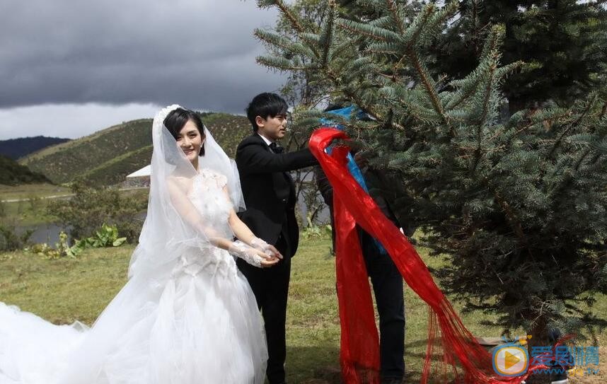 张杰张杰谢娜结婚照 张杰高清写真_张杰高清剧照