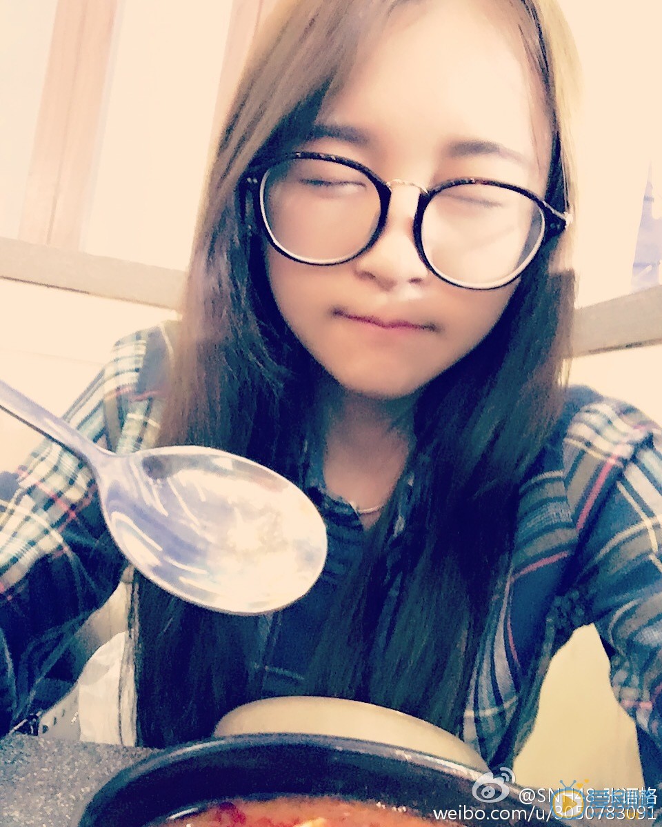 张语格素颜照 张语格高清写真_张语格高清剧照