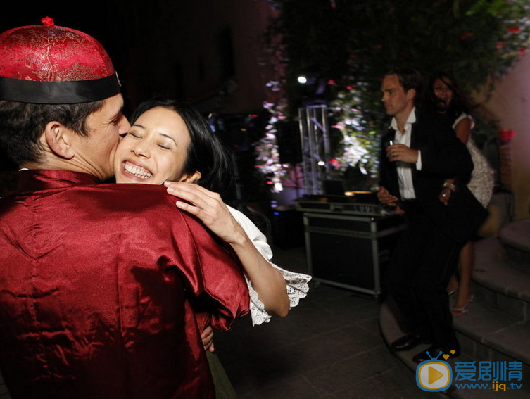 莫文蔚佛罗伦萨大婚 莫文蔚高清写真_莫文蔚高清剧照