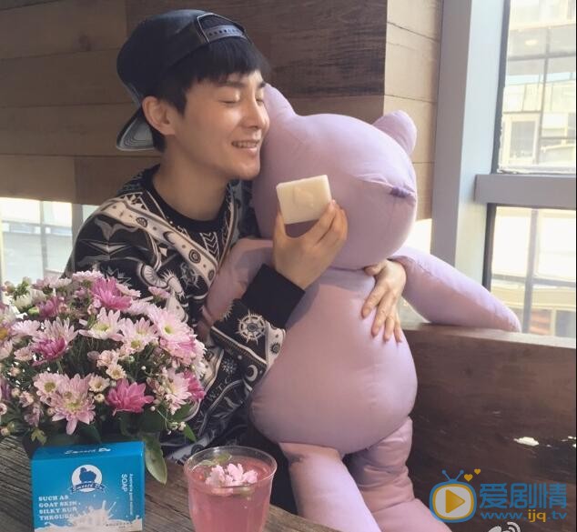 沈凌生活照 沈凌高清写真_沈凌高清剧照