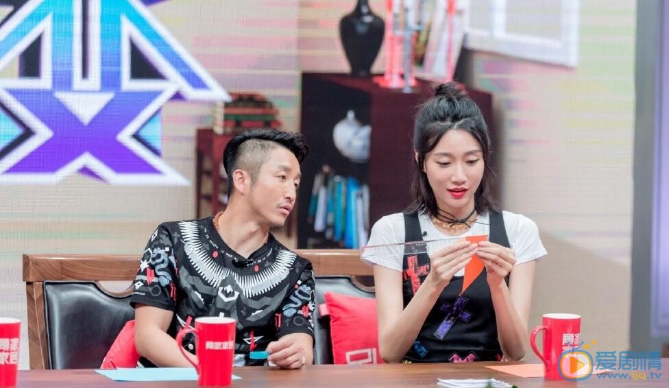 李斯羽《wuli屋里变》节目照 李斯羽高清写真_李斯羽高清剧照