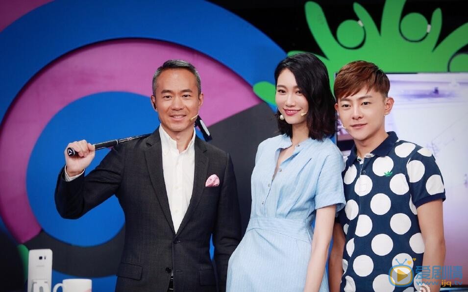 李斯羽《明说奥运》节目照 李斯羽高清写真_李斯羽高清剧照