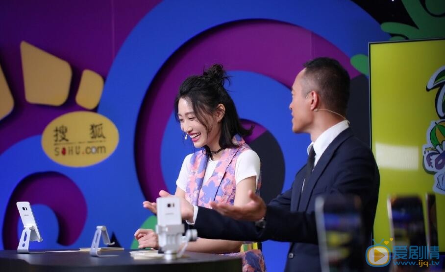 李斯羽《明说奥运》节目照 李斯羽高清写真_李斯羽高清剧照