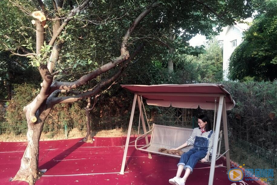 李斯羽生活照 李斯羽高清写真_李斯羽高清剧照