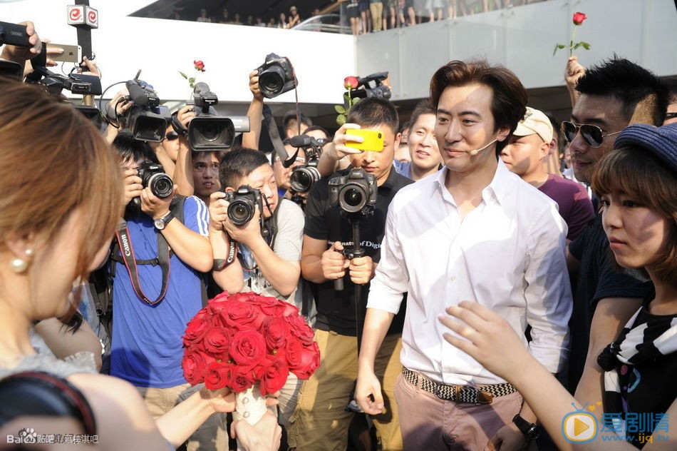高梓淇求婚照 高梓淇高清写真_高梓淇高清剧照