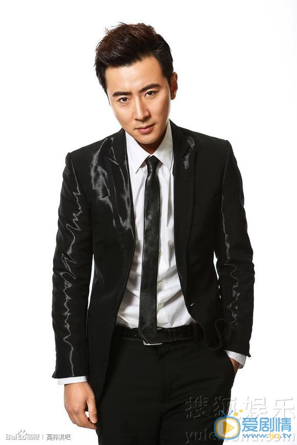 高梓淇型男写真 高梓淇高清写真_高梓淇高清剧照