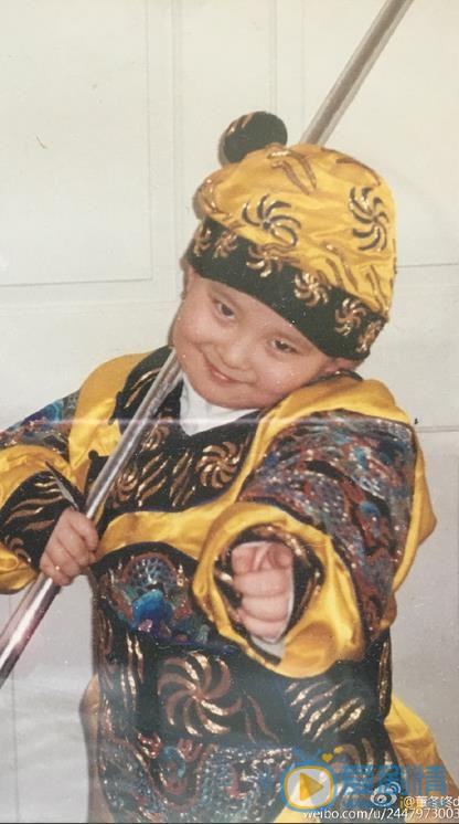 董子健童年照 董子健高清写真_董子健高清剧照