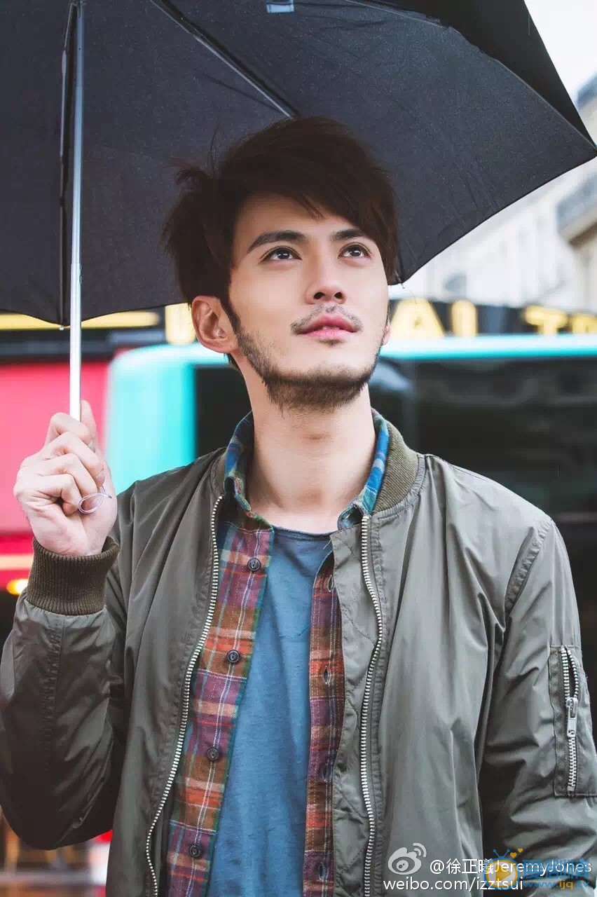 徐正曦文艺型男 徐正曦高清写真_徐正曦高清剧照