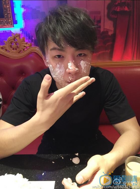 王青生活照 王青高清写真_王青高清剧照